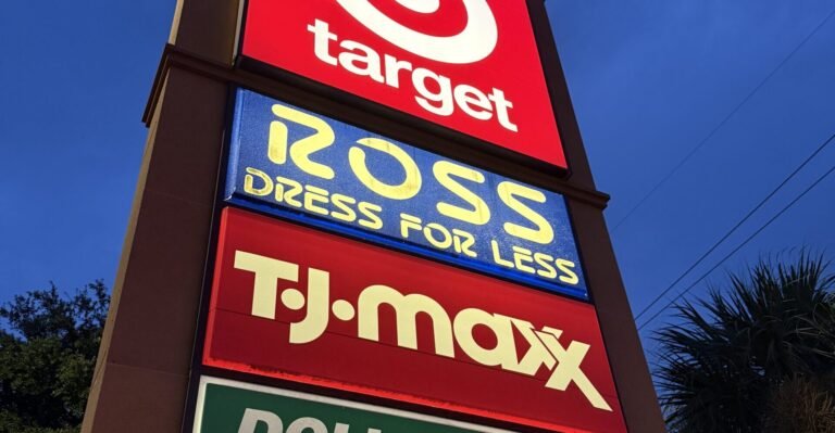 TJ Maxx - Loja de varejo para compras em Orlando