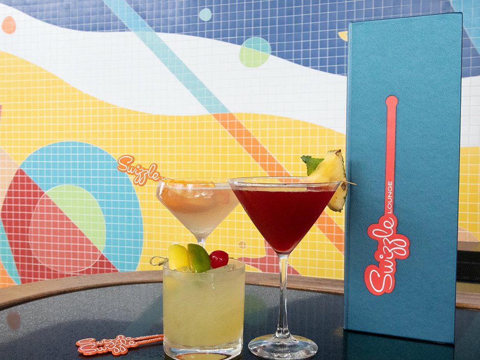 coqueteis universal swizzle lounge