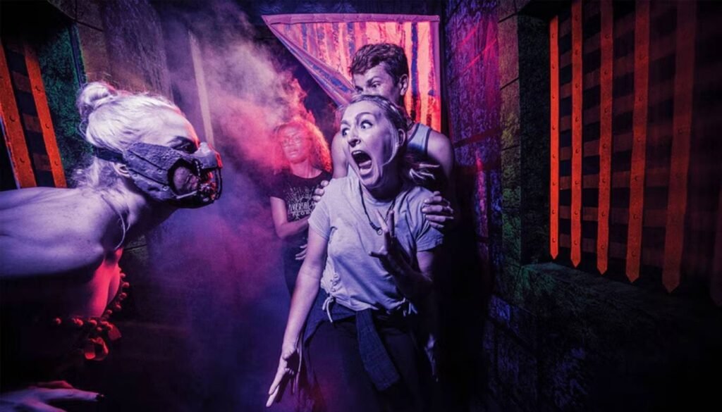express pass halloween horror nights 2025